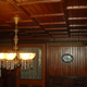 Habitación de madera en el sótano. Wikimedia Commons